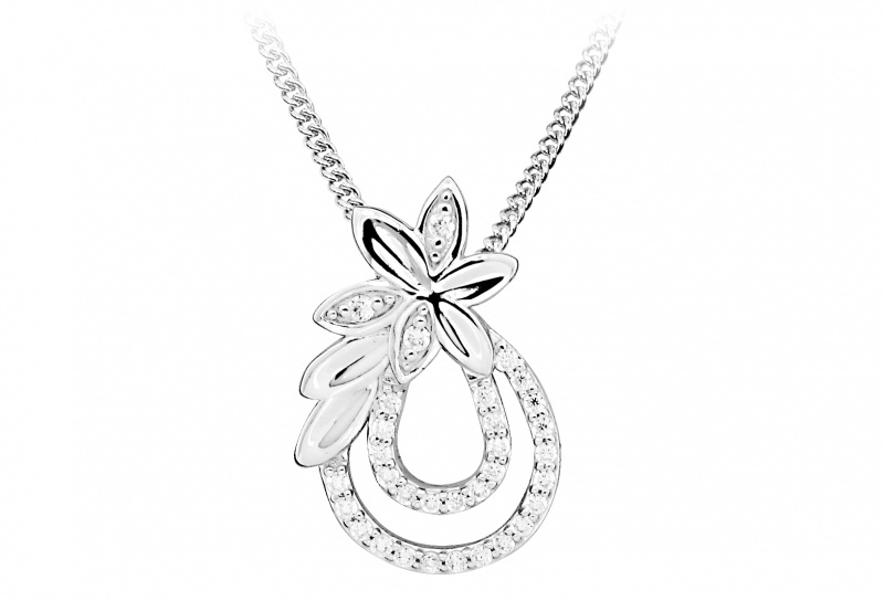 Silver Cat Očarujúce kvetinový náhrdelník so zirkónmi SC381